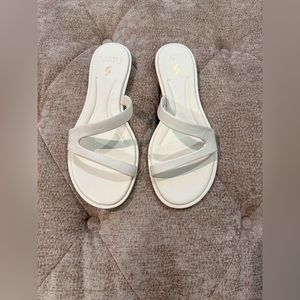 SARTO By Franco Sandals-NWOT White Flats